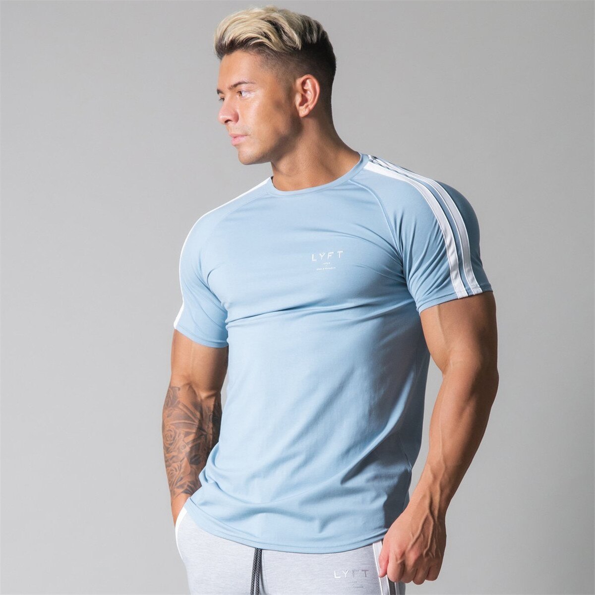 Urban Classic Tee